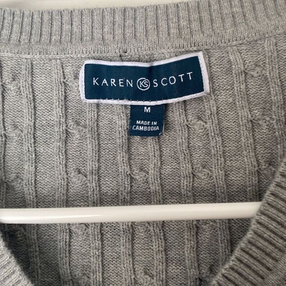 Karen Scott Gray Cable Knit Vneck Sweater Size Medium - Picture 2 of 4